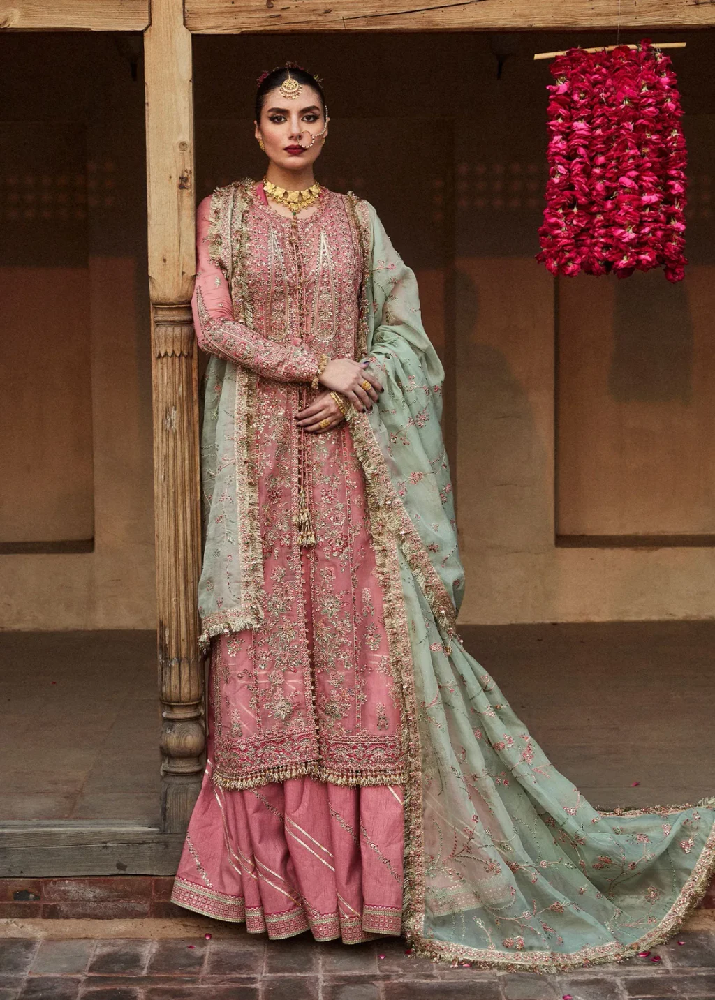 Hussain Rehar – Aadoo formal, full front view